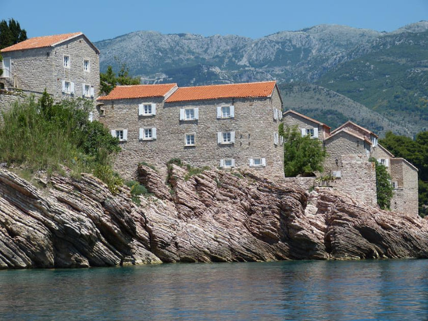 отдых в Черногории на море